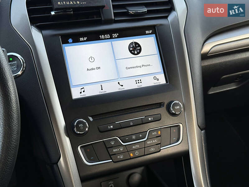 Седан Ford Fusion 2016 в Киеве фото 13 Седан Ford Fusion 2016 в Киеве