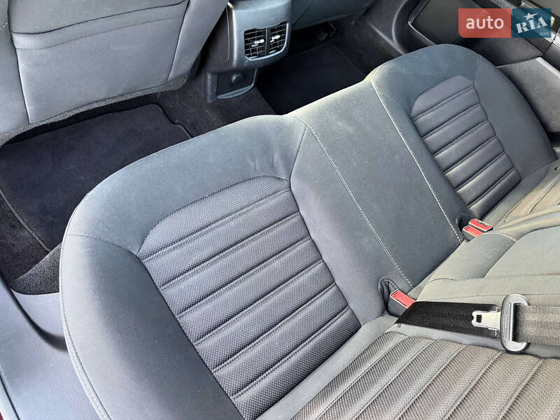 Седан Ford Fusion 2016 в Киеве фото 26 Седан Ford Fusion 2016 в Киеве