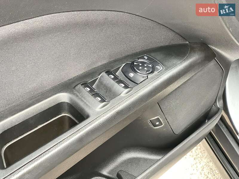 Седан Ford Fusion 2018 в Виннице