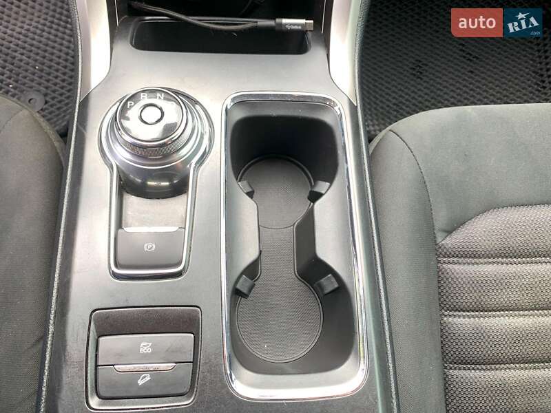 Седан Ford Fusion 2018 в Виннице