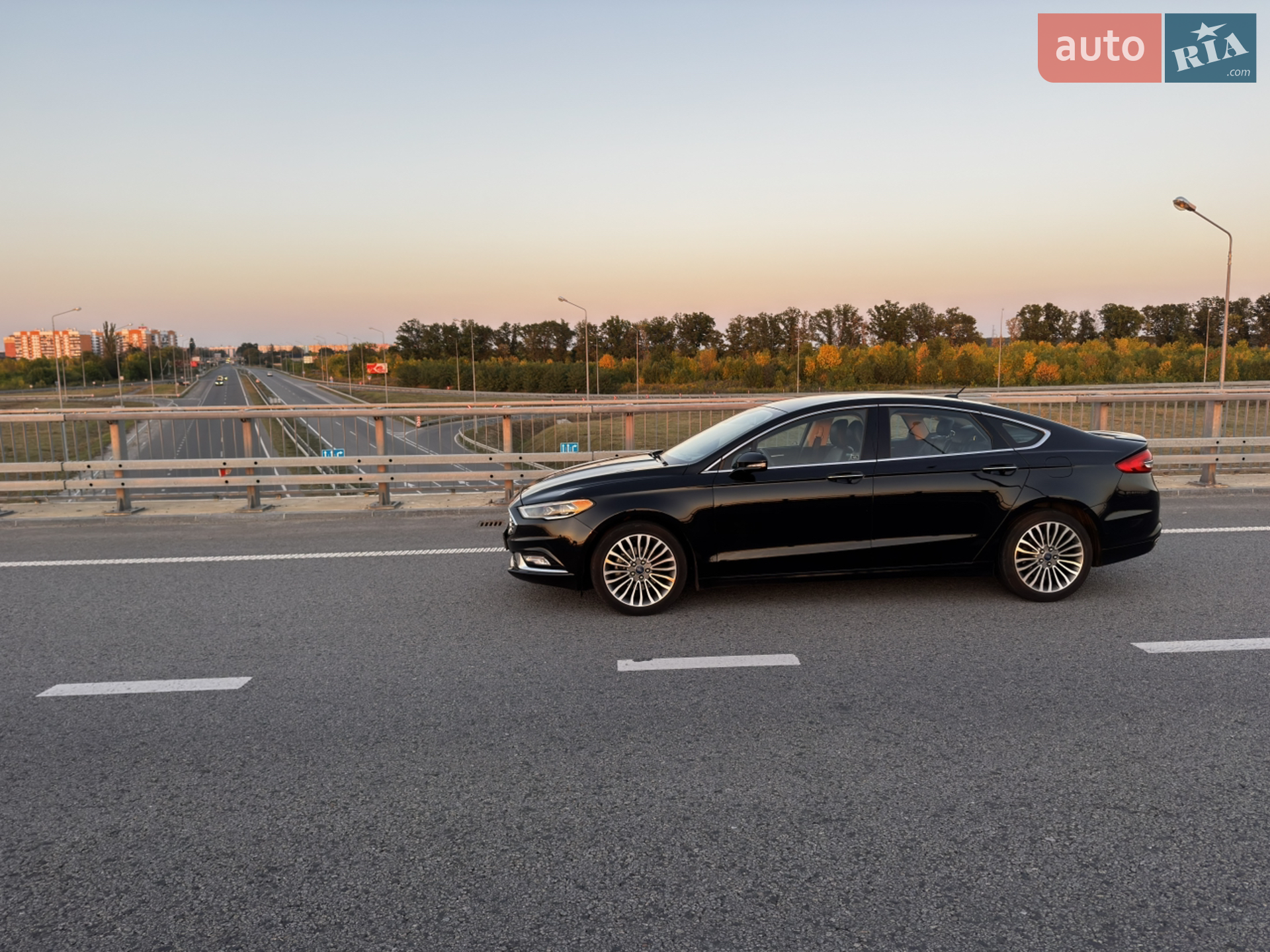 2017 Ford Fusion - мініатюра 11
