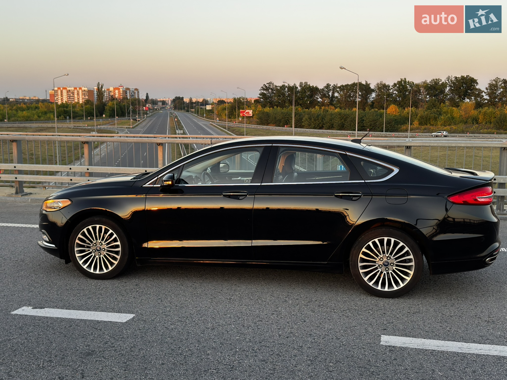 2017 Ford Fusion - мініатюра 13
