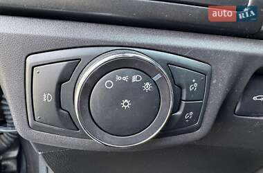 Седан Ford Fusion 2014 в 