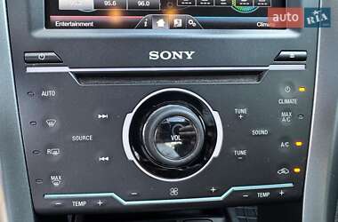 Седан Ford Fusion 2014 в 