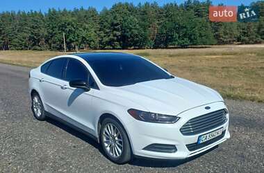 Седан Ford Fusion 2013 в Черкасах