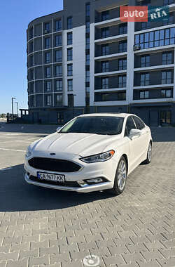 Седан Ford Fusion 2017 в 