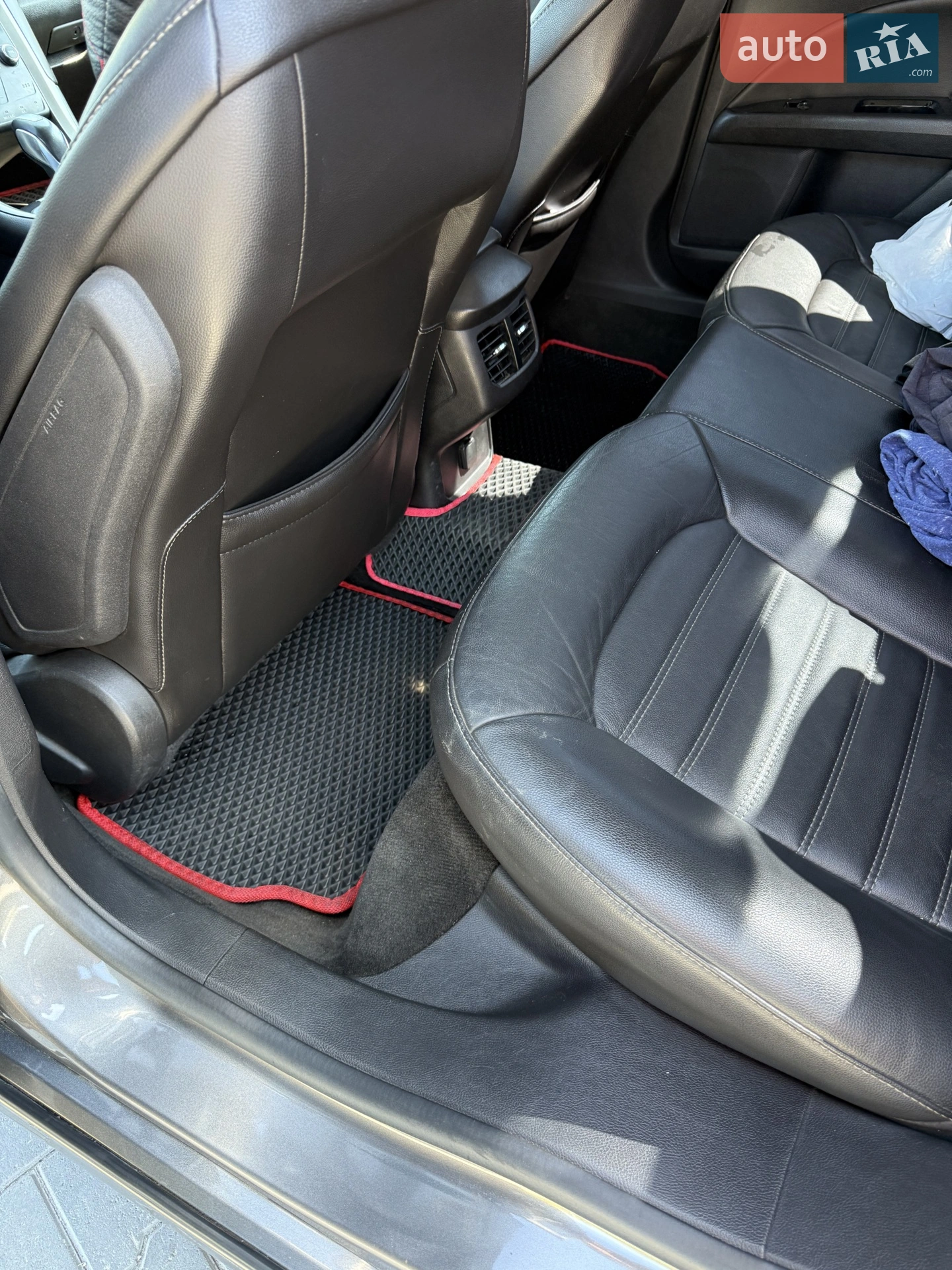 2013 Ford Fusion - мініатюра 16