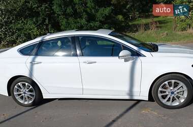 Седан Ford Fusion 2019 в Киеве