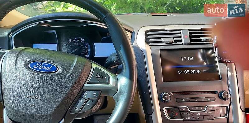 Седан Ford Fusion 2016 в Гайсине