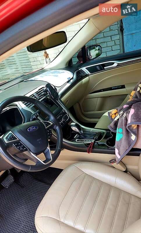 Седан Ford Fusion 2016 в Гайсине