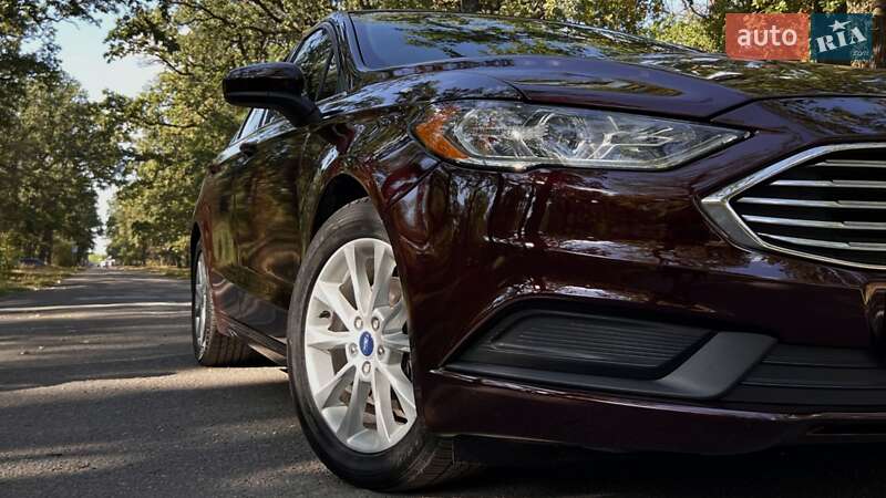 Седан Ford Fusion 2016 в Белой Церкви