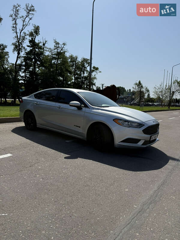 Седан Ford Fusion 2017 в Києві