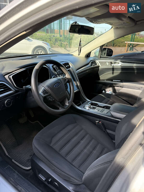 Седан Ford Fusion 2017 в Києві