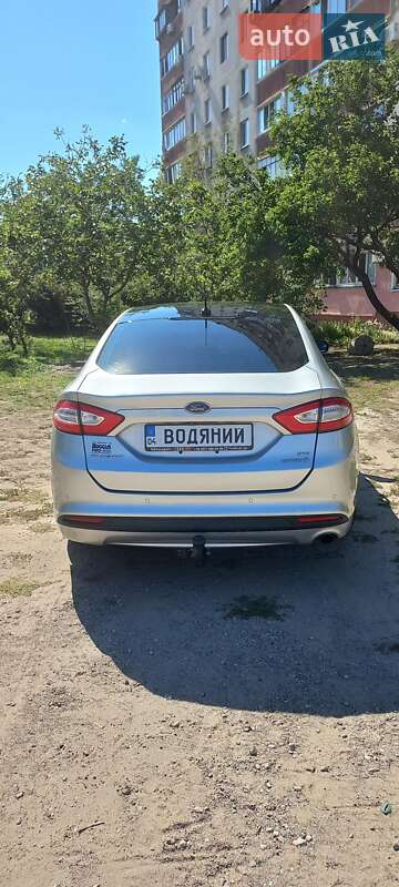 Седан Ford Fusion 2015 в Запорожье