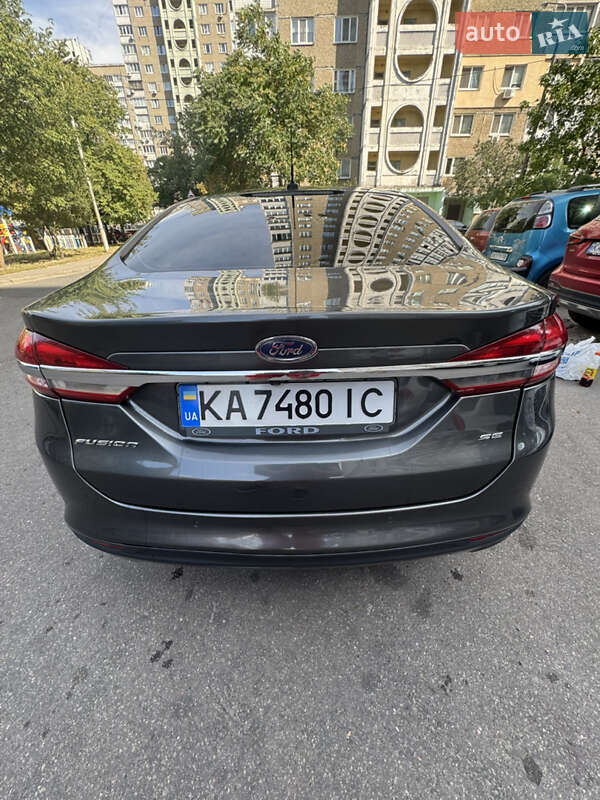 Седан Ford Fusion 2016 в Киеве