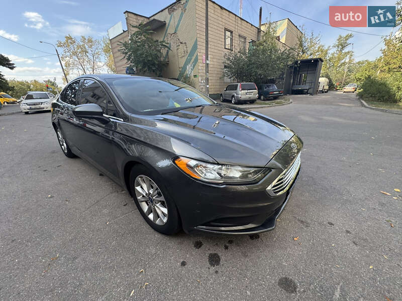 Седан Ford Fusion 2016 в Киеве