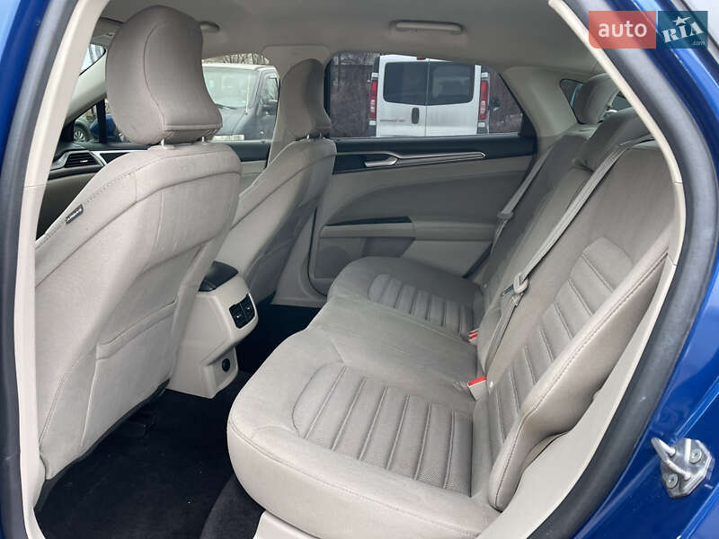 Седан Ford Fusion 2016 в Вінниці фото 23 Седан Ford Fusion 2016 в Вінниці