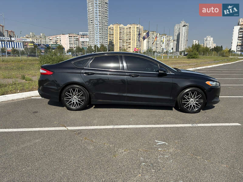Седан Ford Fusion 2013 в Киеве фото 6 Седан Ford Fusion 2013 в Киеве
