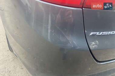 Седан Ford Fusion 2015 в 
