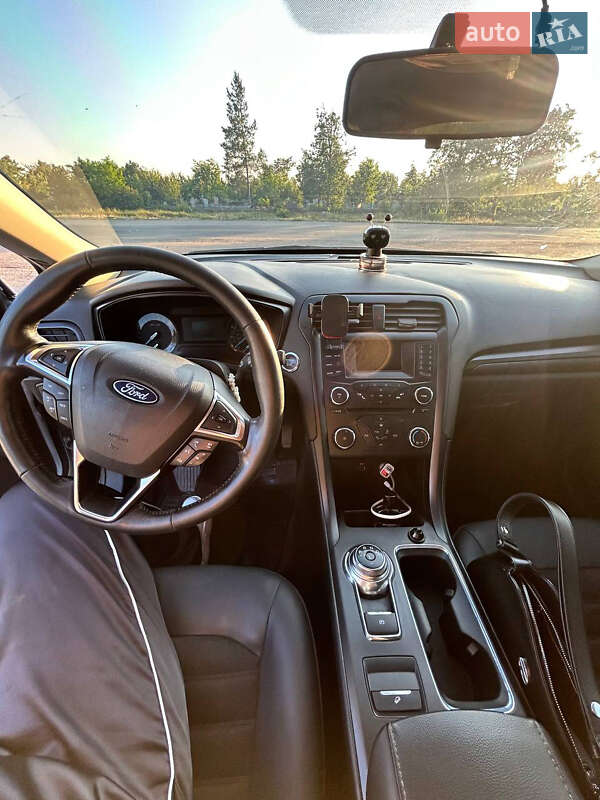 Седан Ford Fusion 2017 в Александрие фото 24 Седан Ford Fusion 2017 в Александрие