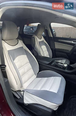 Седан Ford Fusion 2016 в Снигиревке