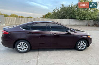 Седан Ford Fusion 2016 в Снигиревке