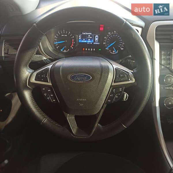 Седан Ford Fusion 2013 в Киеве фото 3 Седан Ford Fusion 2013 в Киеве