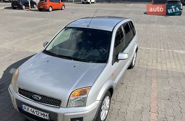 Хетчбек Ford Fusion 2008 в 
