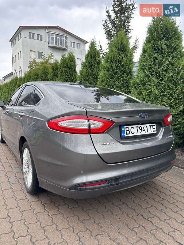 Седан Ford Fusion 2013 в Львове фото 2 Седан Ford Fusion 2013 в Львове