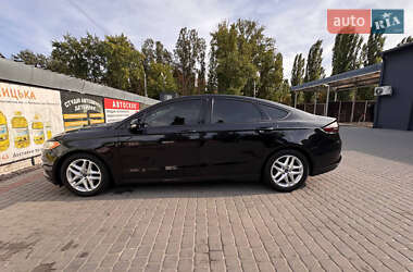 Седан Ford Fusion 2014 в Кременчуці