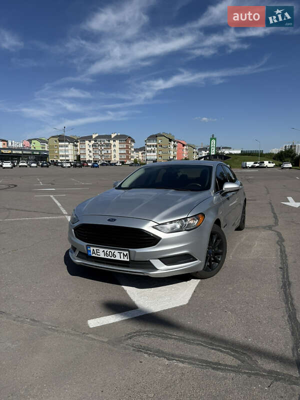 Седан Ford Fusion 2017 в Києві