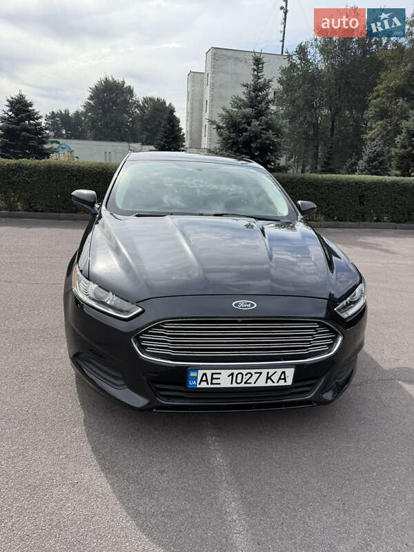 Ford Fusion 2015