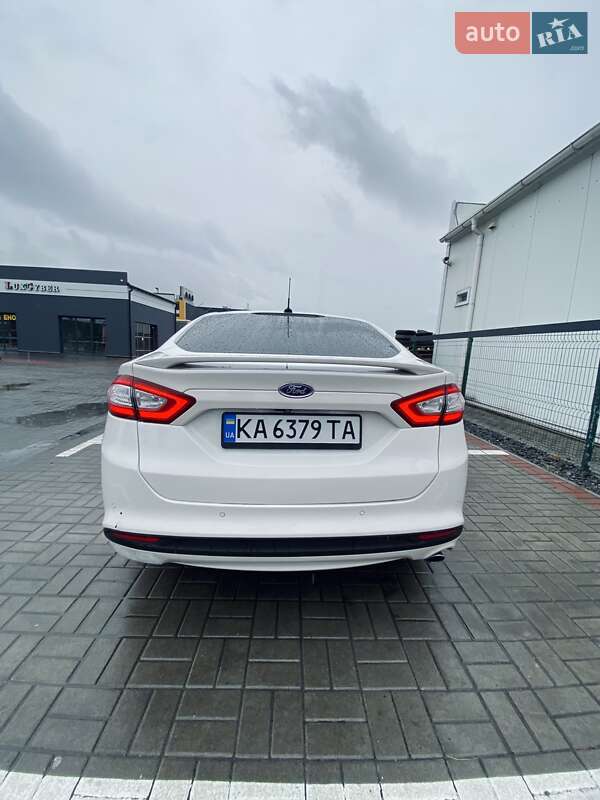 Седан Ford Fusion 2014 в Киеве