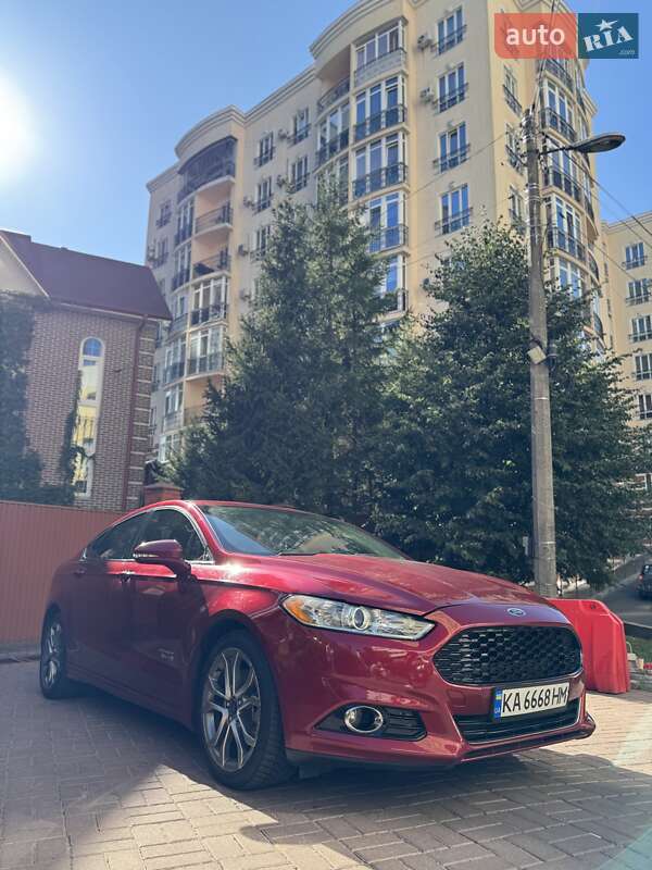 Ford Fusion 2015