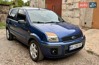 Хэтчбек Ford Fusion 2006 в 