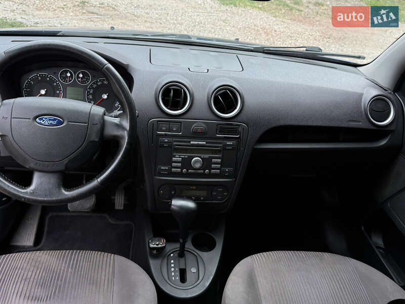 Хетчбек Ford Fusion 2006 в Кривому Розі