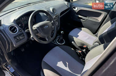 Хетчбек Ford Fusion 2009 в 
