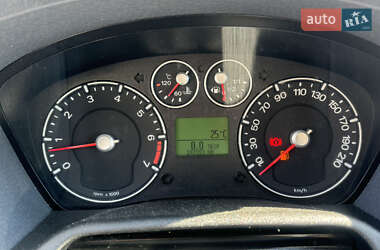 Хетчбек Ford Fusion 2009 в 