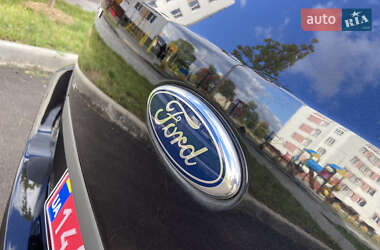 Хетчбек Ford Fusion 2005 в 