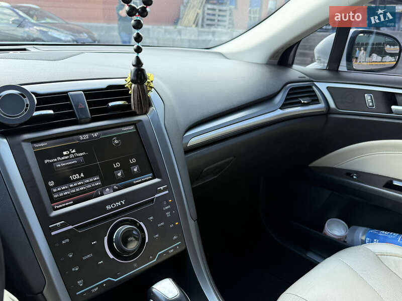 Седан Ford Fusion 2014 в Сумах