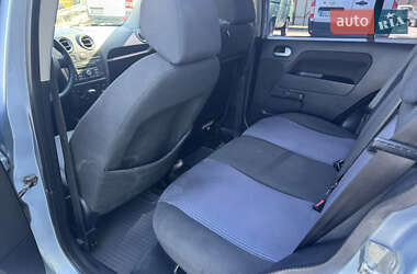 Хэтчбек Ford Fusion 2007 в 