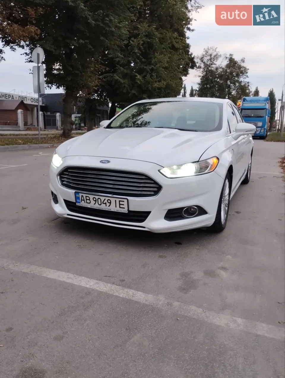 2013 Ford Fusion - мініатюра 23