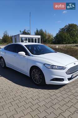 Седан Ford Fusion 2013 в Нововолынске