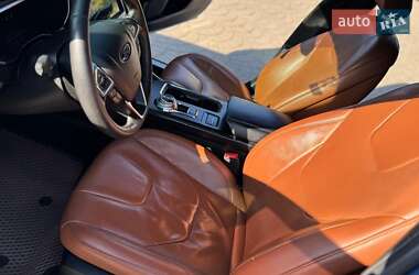 Седан Ford Fusion 2018 в 