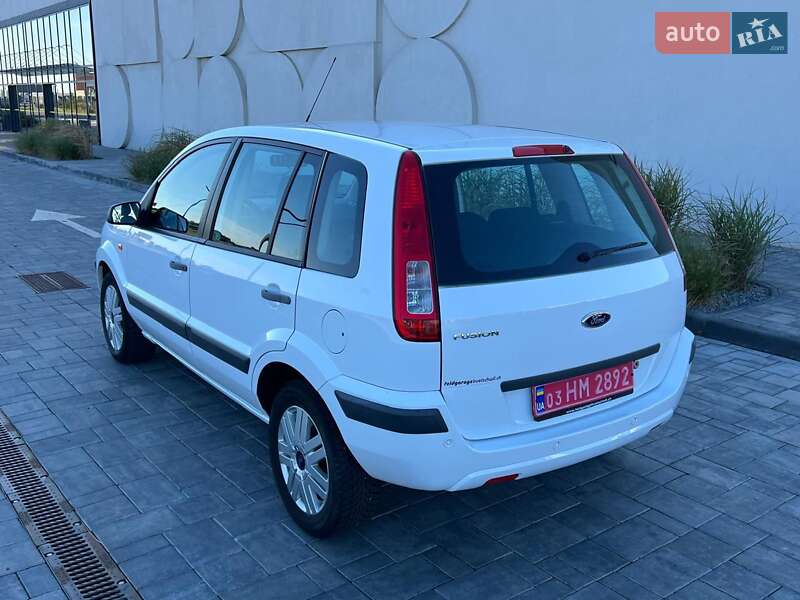 Хэтчбек Ford Fusion 2009 в Киеве фото 10 Хэтчбек Ford Fusion 2009 в Киеве