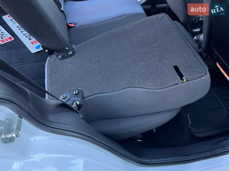 Хэтчбек Ford Fusion 2009 в Киеве фото 70 Хэтчбек Ford Fusion 2009 в Киеве