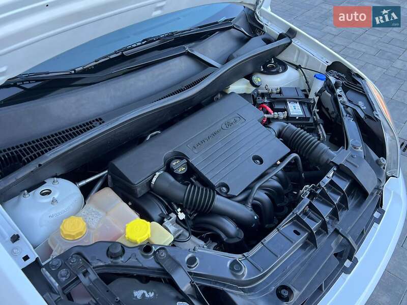 Хэтчбек Ford Fusion 2009 в Киеве фото 91 Хэтчбек Ford Fusion 2009 в Киеве