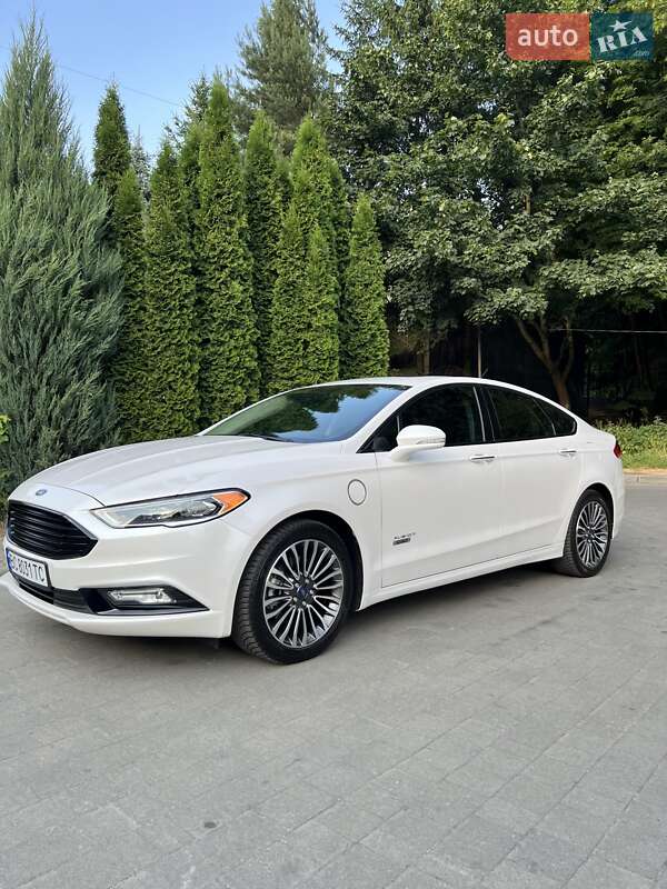 Ford Fusion 2018