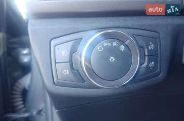 Седан Ford Fusion 2018 в 