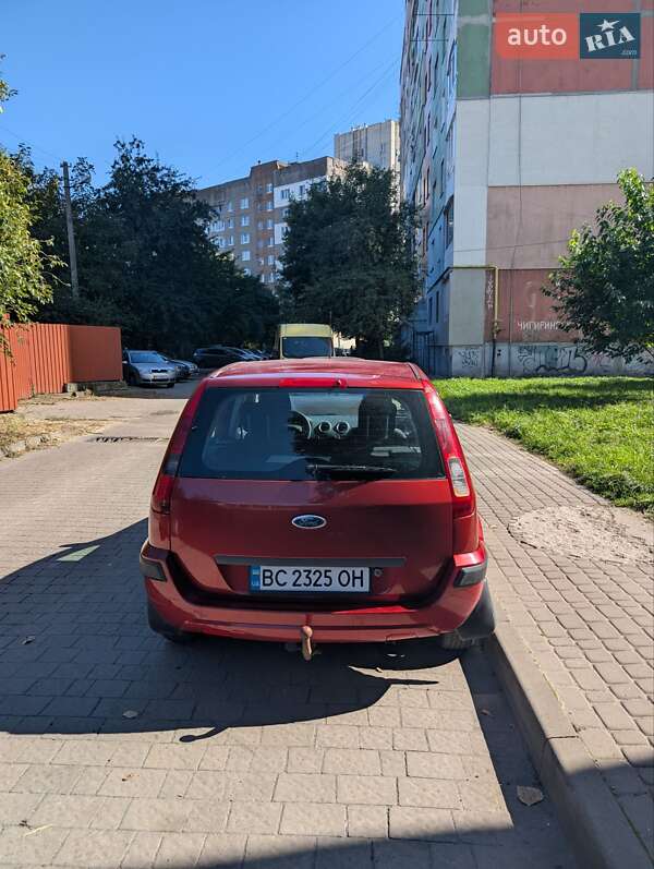 Хэтчбек Ford Fusion 2006 в Львове